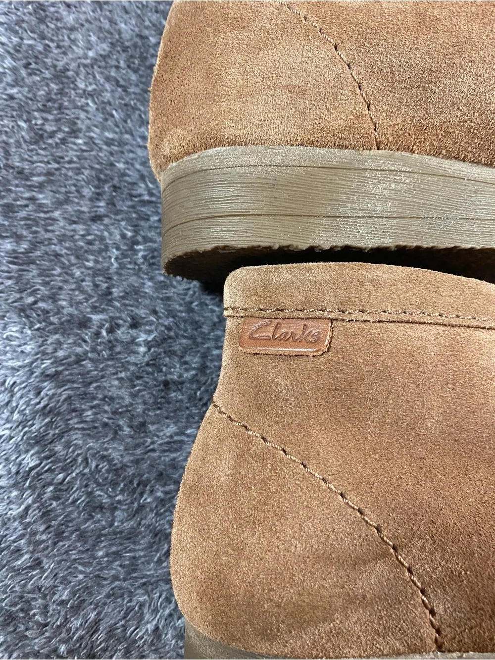Clarks Men's Suede Chukka Boots in Tan Brown